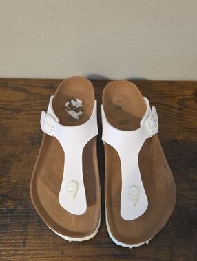 Papillio White T‑Strap Women’s Sandals